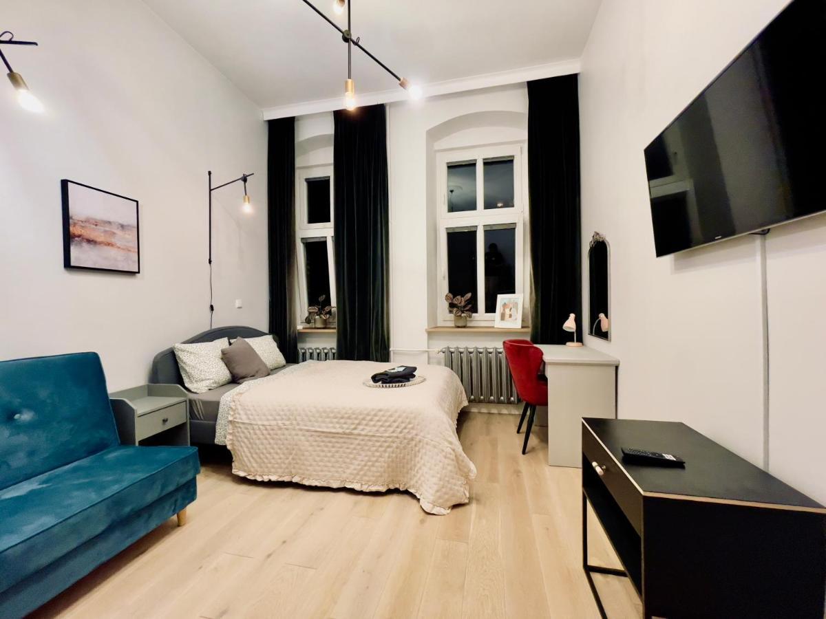 Spacious Apart In The Center- Main Square 300M Breslavia Exterior foto