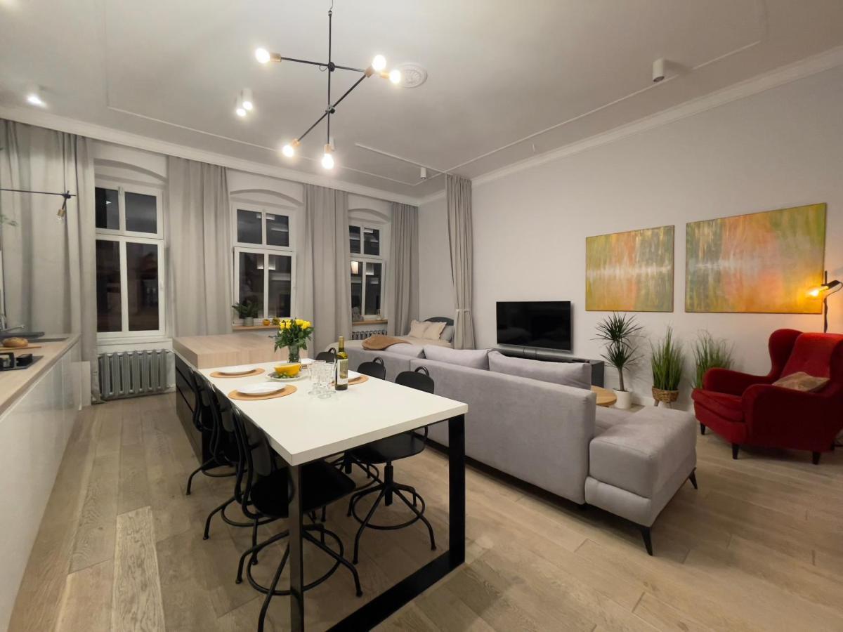 Spacious Apart In The Center- Main Square 300M Breslavia Exterior foto